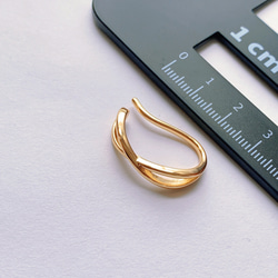 ❤️お得セット❤️  リボンゴールド　イヤーカフ　両耳用 4枚目の画像