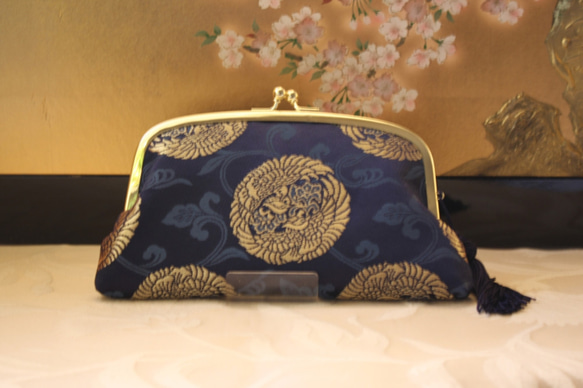 美しい京都西陣の金襴の小物入れ　紺地に金の鳳凰柄 2枚目の画像