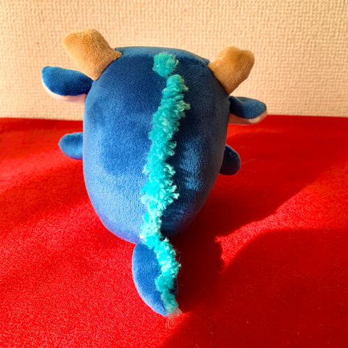 手のひら青龍のぬいぐるみ ぬいぐるみ ざいんたぶ 通販 11001471