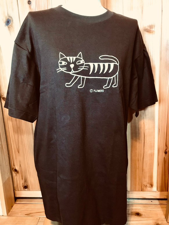 猫Tシャツ(レモンイエロー、こげ茶、カーキ) 4枚目の画像