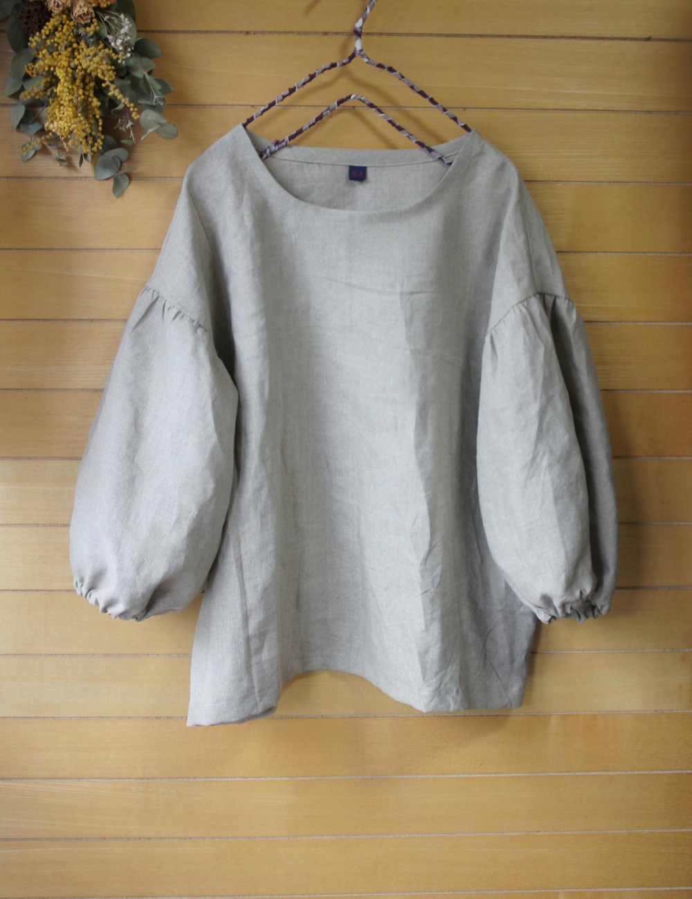 ☆　受注制作　ふんわりパフ袖　生成りリネン