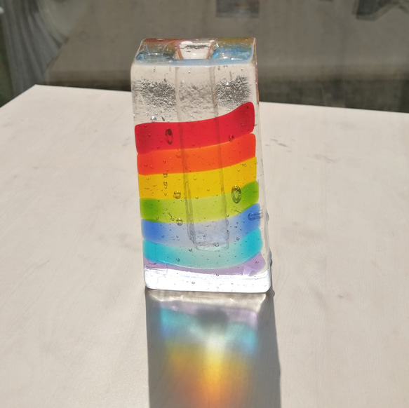 作家物 虹色ガラスの一輪挿し 未使用品