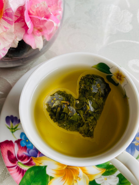 高級台湾烏龍茶をベースにした、農薬不使用で栽培したクチナシの花100%で香り付けをしております。（クチナシ烏龍茶) 1枚目の画像