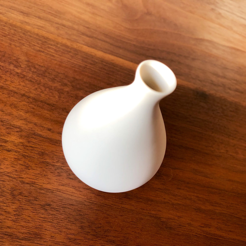 白磁一輪挿し 一輪挿し・花瓶・花器 ysk ceramic 通販 11208499