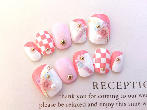 和柄♡ピンクの市松模様のネイルチップ　ﾌﾞﾗｲﾀﾞﾙ･ｳｪﾃﾞｨﾝｸﾞにも◆753 3枚目の画像