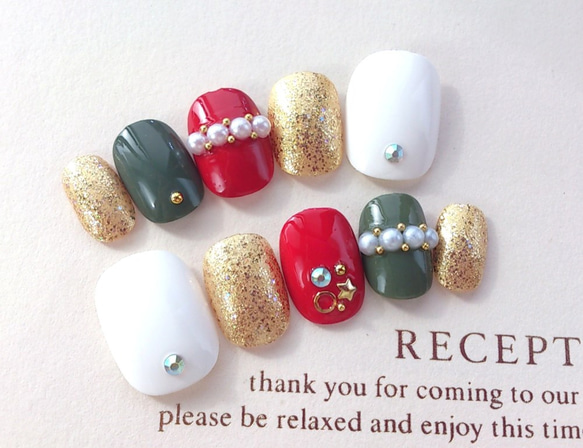 赤とカーキとゴールドのキキラキラのネイルチップ ◇779 ネイルチップ