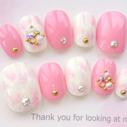 送料無料♡サイズ選べます♡春に♡桜色♡ヌーディーピンクと紫とピンクのマーブルのネイルチップ♡ ブライダルにも♡319 2枚目の画像
