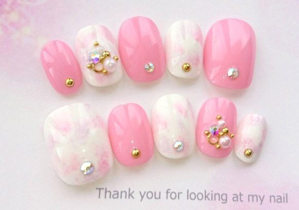 送料無料♡サイズ選べます♡春に♡桜色♡ヌーディーピンクと紫とピンクのマーブルのネイルチップ♡ ブライダルにも♡319 2枚目の画像