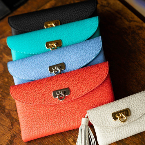 やわらかなレザーフラップ長財布・オコシ金具タイプ トリヨン