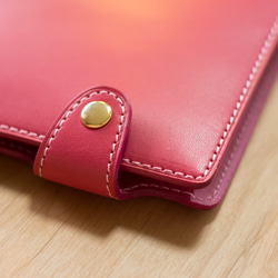 革のパスポートケース　カラーヌメ／ピンク 5枚目の画像
