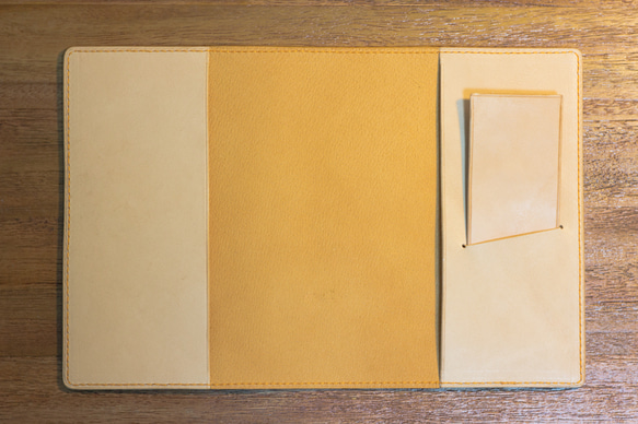 革のブックカバー　プレミアム・ヌメ 5枚目の画像