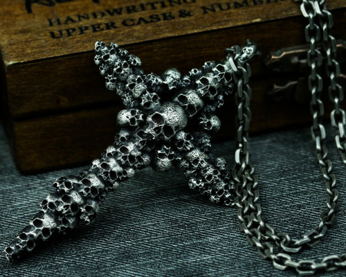 スカルシルバークロスペンダント、ダークシルバークロスネックレス