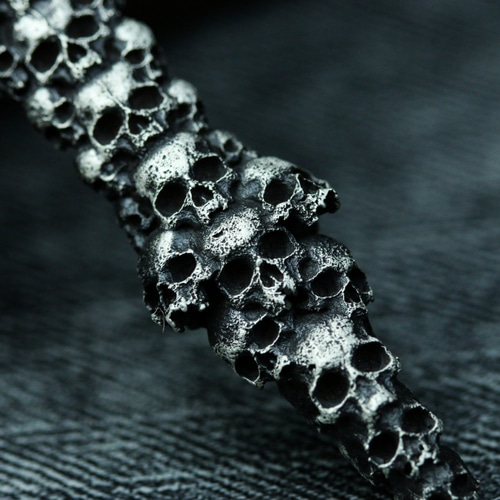 スカルシルバークロスペンダント、ダークシルバークロスネックレス