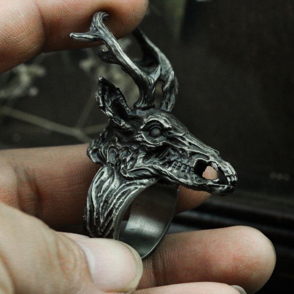 鹿の骨925シルバーリング、ブラックシルバーリング、動物の頭蓋骨、鹿の頭蓋骨リング、ゴシックダークリング