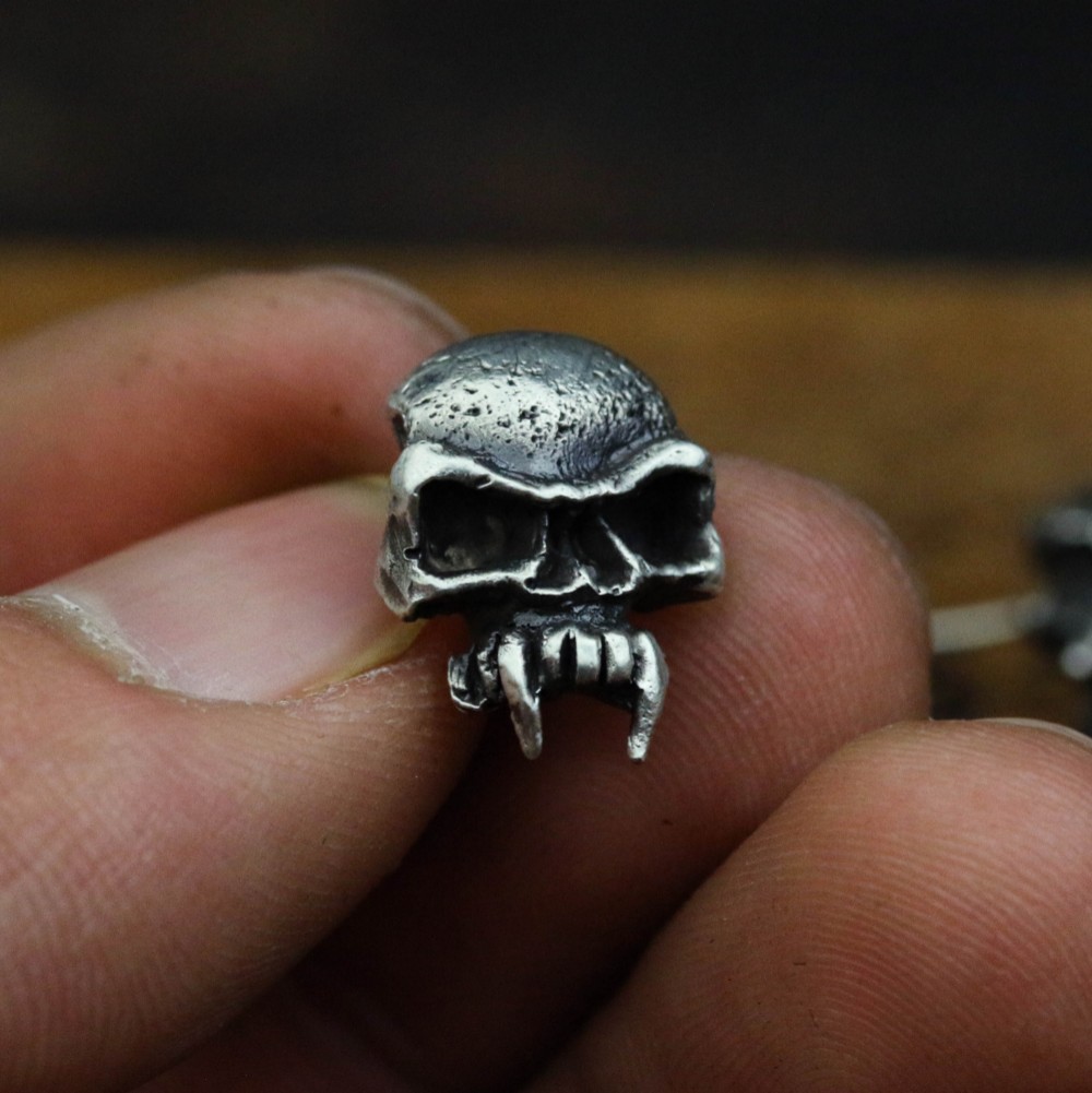 925スターリングシルバースカルピアス