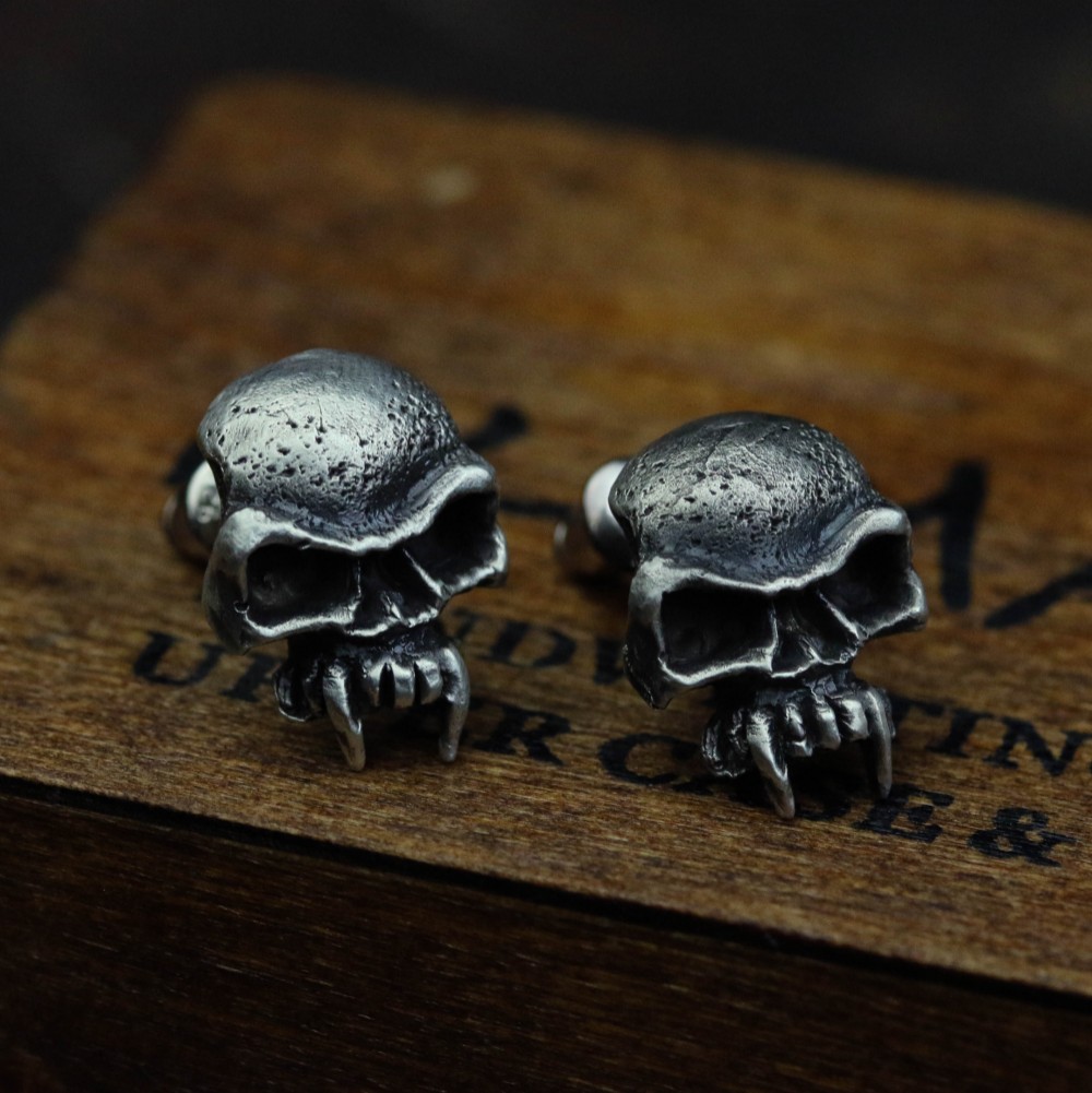 925スターリングシルバースカルピアス