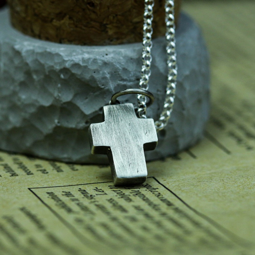 925スターリングシルバークロスペンダント、クロスネックレス、カップルクロスペンダント、彼へのギフト 9,230円