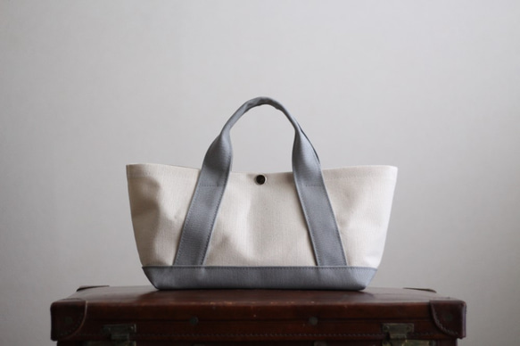 light gray -yokotote- 2枚目の画像