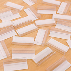 【30個】元祖！日本製　アクセサリー台紙専用 強粘着プラスチックフック ３㎜  A001 7枚目の画像