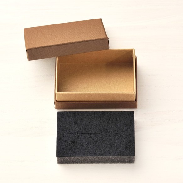 【3色から選択】ジュエリーギフトボックス（S）印籠型 55×82×30㎜ （スポンジ入) BOX 箱 B068-070 4枚目の画像