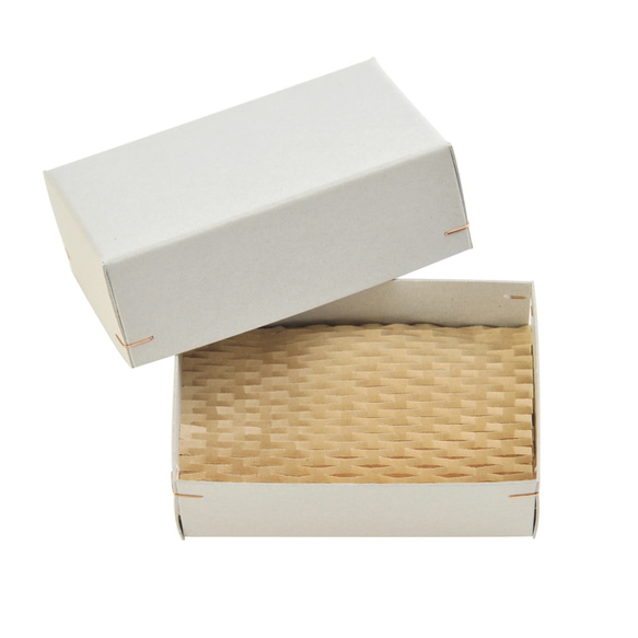角留め箱 ギフトボックス（名刺）100×65×38㎜  緩衝材付 ショップカード 箱  B105.B106 5枚目の画像