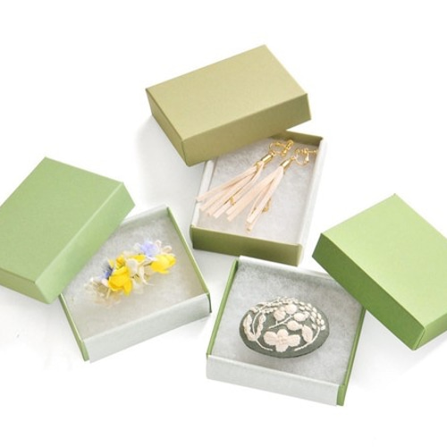 36色のギフトボックス（綿・薄紙入）92×72×28mm 日本製 ラッピング 箱