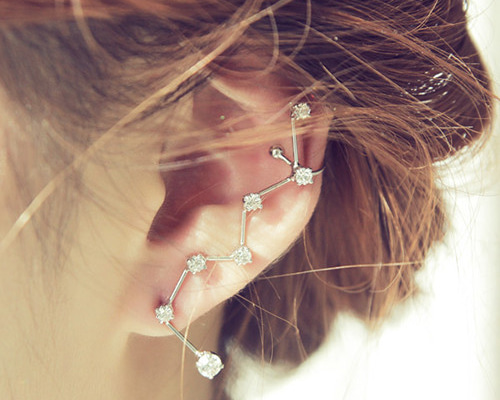 【最終価格】カフェオリ 北斗七星 モチーフ K10 ピアス 右耳用10金 日本製 楽天市場】雑誌GINGER掲載 星モチーフ K10 ゴールド アメリカン