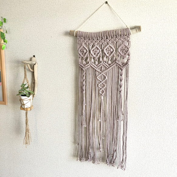 カラーが選べる！ マクラメ編み タペストリーNo2 手作りキット コットン紐 流木付き 6枚目の画像