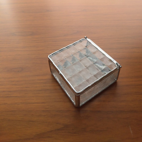 ステンドグラス 蓋つき小物入れ② アクセサリーボックス gm-077