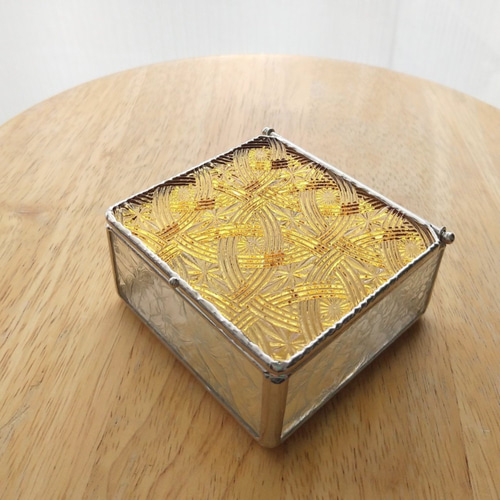 ステンドグラス 蓋つき小物入れ② アクセサリーボックス gm-079 ステンドグラス 蓋つき小物入れ② アクセサリーボックス gm-079