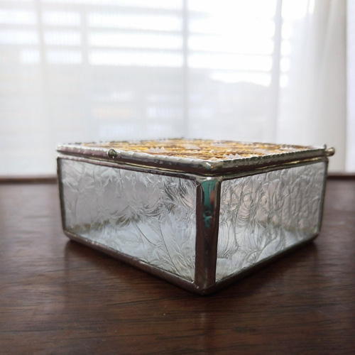 ステンドグラス 蓋つき小物入れ② アクセサリーボックス gm-079 ステンドグラス 蓋つき小物入れ② アクセサリーボックス gm-079