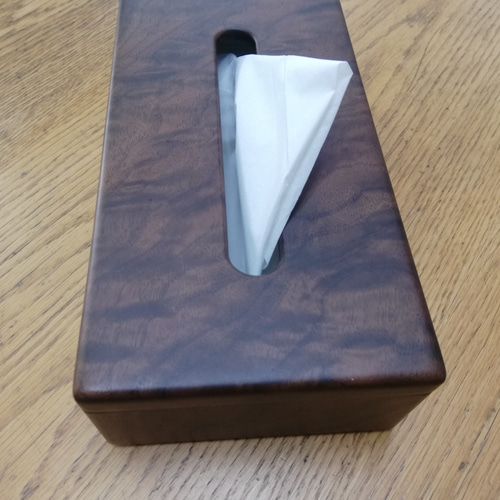 希少部位使用！ ウォールナット 無垢材 木製 ティッシュボックス