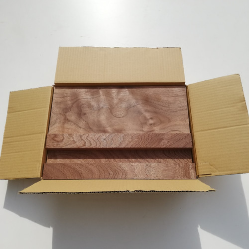 ウォールナット　端材　角材　12本セット HAZAI BOX(31mm角材)の通販 / マスターウォール