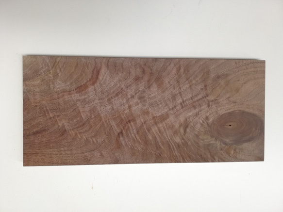 ウォールナット　希少部位　木材　端材　素材　DIY　大き目のサイズ 4枚目の画像