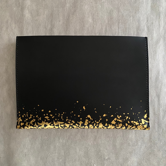 革と漆のiPadスリーブケース　 　霞～かすみ～ 9枚目の画像