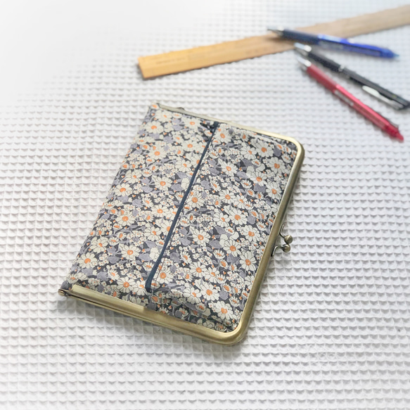 3104　嵐ハンドメイド　手帳カバー＆バッグ 洋裁の先生が作る【B6がま口手帳ケース】ペン入れ付き
