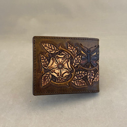 二つ折り財布（焦げ茶、薔薇と蝶柄）No.02007-05 2枚目の画像