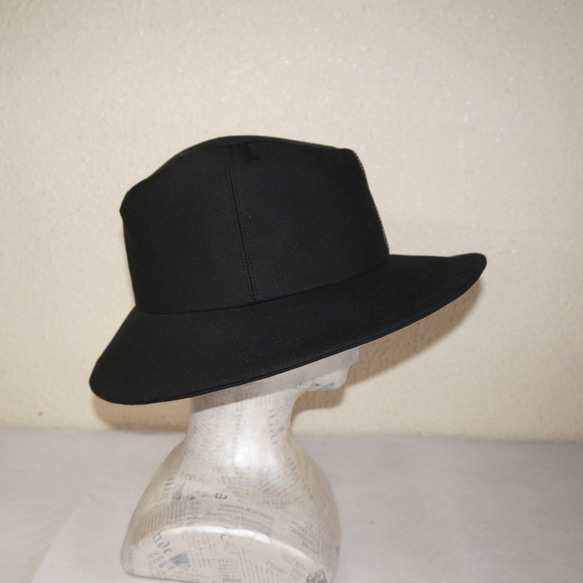 クールな黒の中折れ帽子〜ハンドメイド、黒、ステッチ、帽子、ウール、ハット 7枚目の画像