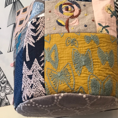 ミナペルホネン生地使用*バケツ型バッグ*はぎれパッチ*sand rose*chum