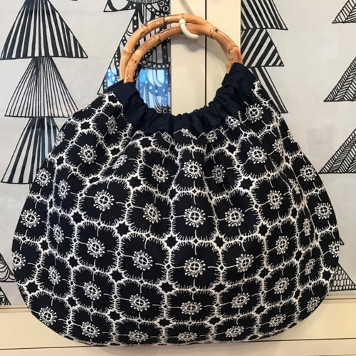ハンドメイド ミナペルホネン anemone バンブーバッグ