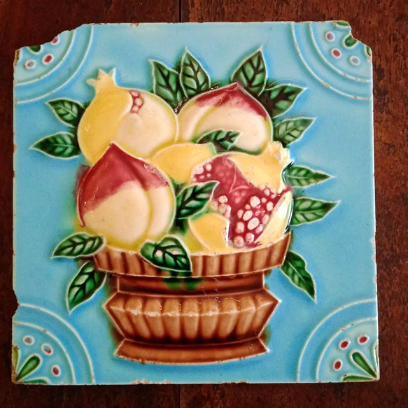 ハンドメイド日本製アンティークマジョリカタイル⑦Ａ４枚セット　プラナカンタイル Amazon.co.jp: 日本製アンティークマジョリカタイル 8 A4枚セット