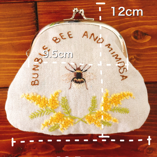 ミモザのおひなさまのがま口ポーチ　手刺繍　ハンドメイド ミモザのおひなさまのがま口ポーチ 手刺繍 ハンドメイド-別注商品