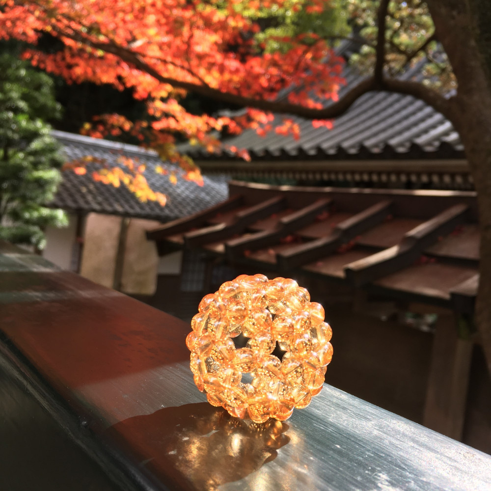 【受注制作】【要問合せ】【送料無料】バッキーボール：ゴールデンオーラ(直径約4.5cm)