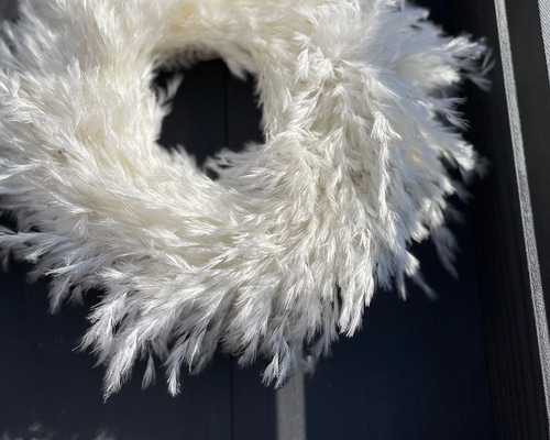 ふわふわパンパスグラス⋆︎*ブラック系の実がたっぷりリース↟↟ᐝ ☆パンパスグラスのふわふわリース☆creema限定クリスマスリース2021