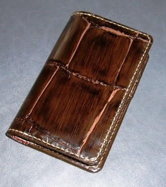 わに大柄エンボス柄の手帳サイズ   ノートカバー（nc-m-80crc-1）