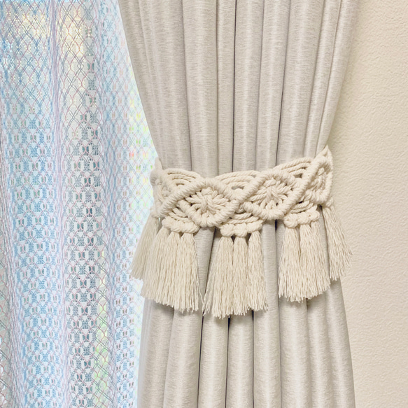 マクラメ編み　カーテンタッセル　No.1 1枚目の画像