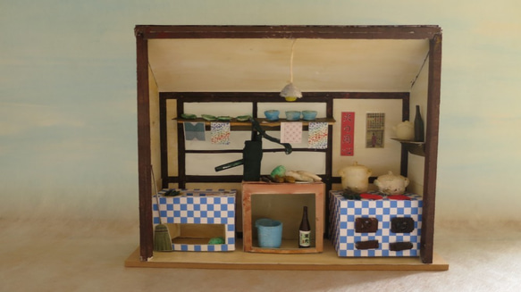 「昭和ロマン」　手押しポンプの台所　完成モデル　ジオラマ　ミニチュア　 8枚目の画像