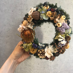 ♬ 自由なスタイルで飾れるカズラのリース（4800－4000＊残すところ1点