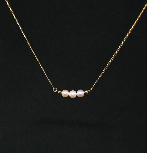 アコヤ真珠ベビーパール３粒ネックレス 2枚目の画像