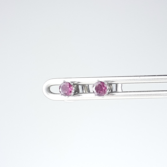 ロードライトガーネット 一粒ピアス サージカルステンレス セカンドピアス つけっぱなしOK 金属アレルギー対応 送料無料 2枚目の画像